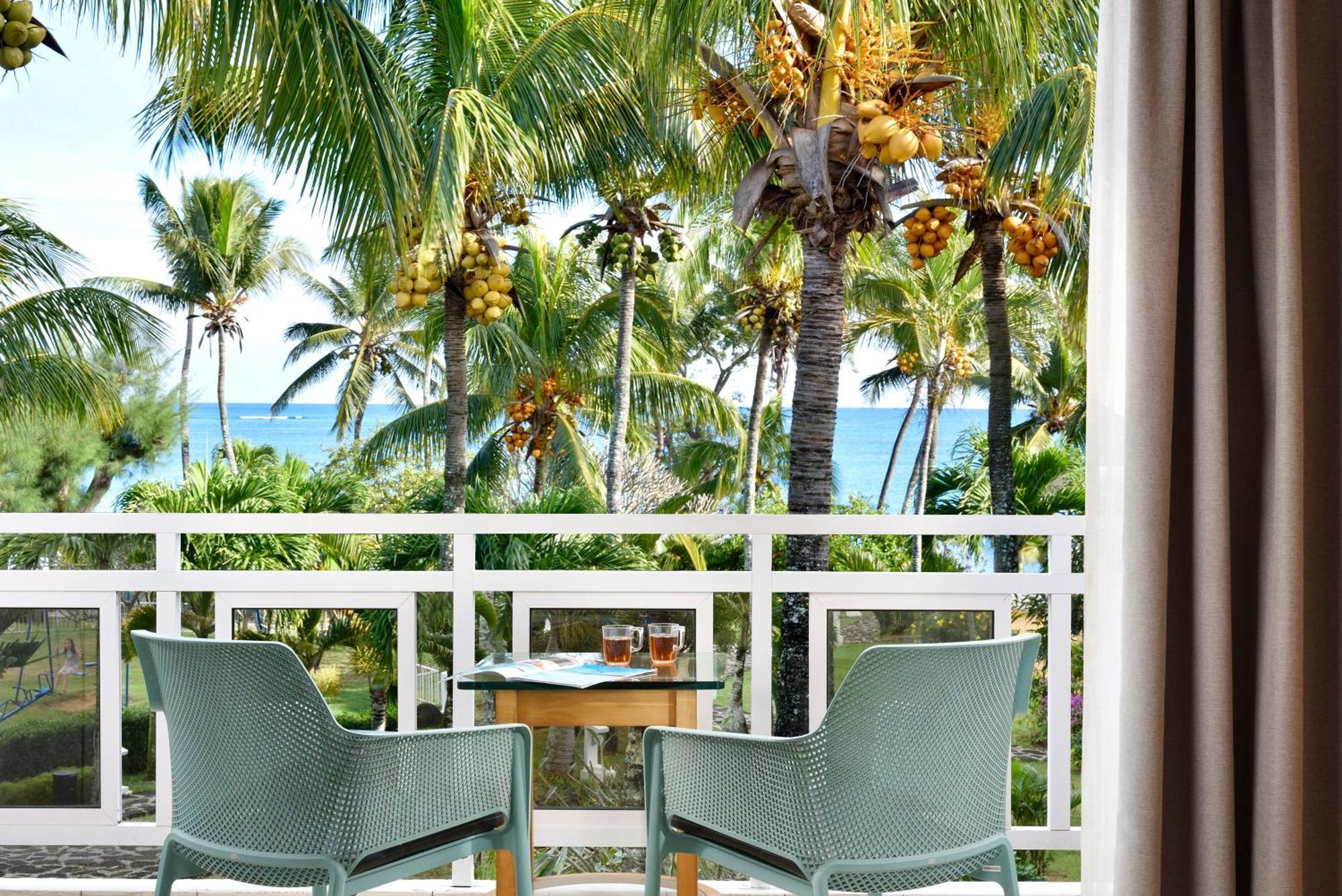 Coral Azur Beach Resort Mont Choisy מראה חיצוני תמונה