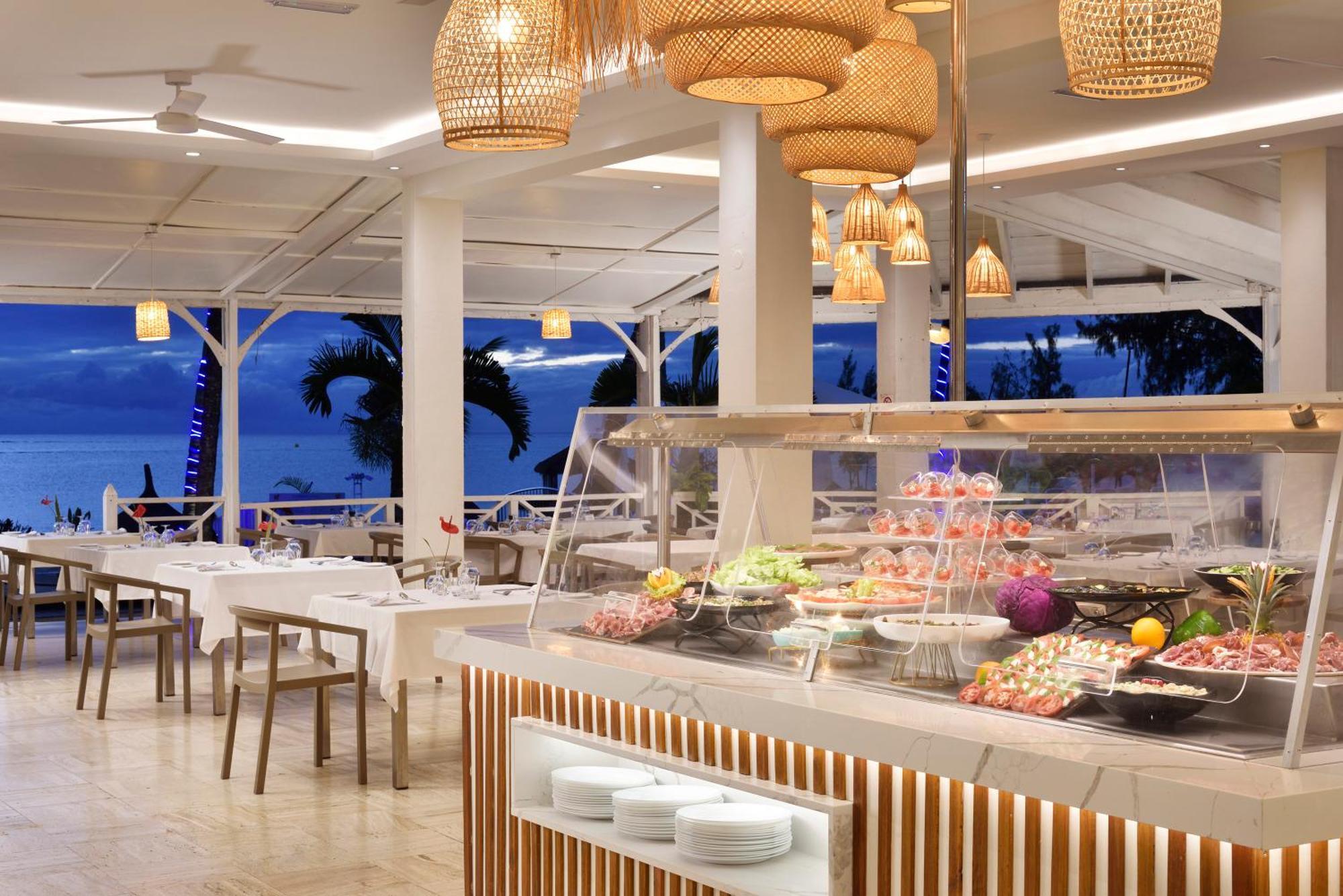 Coral Azur Beach Resort Mont Choisy מראה חיצוני תמונה