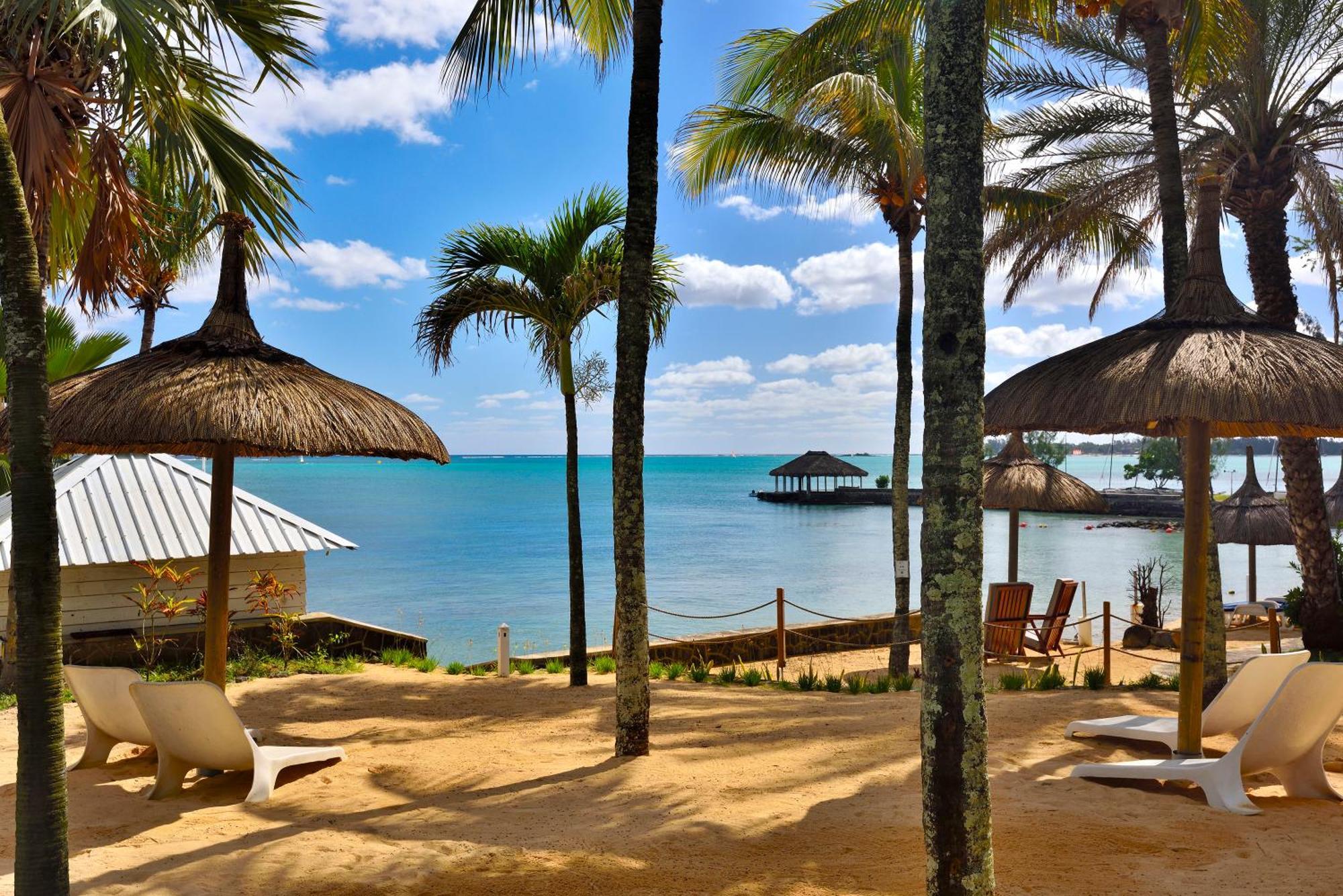 Coral Azur Beach Resort Mont Choisy מראה חיצוני תמונה