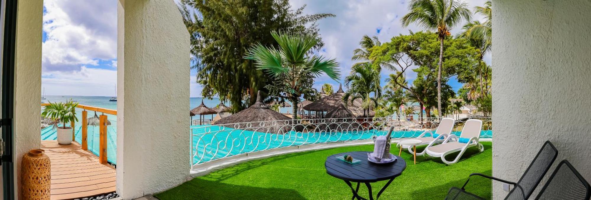 Coral Azur Beach Resort Mont Choisy מראה חיצוני תמונה