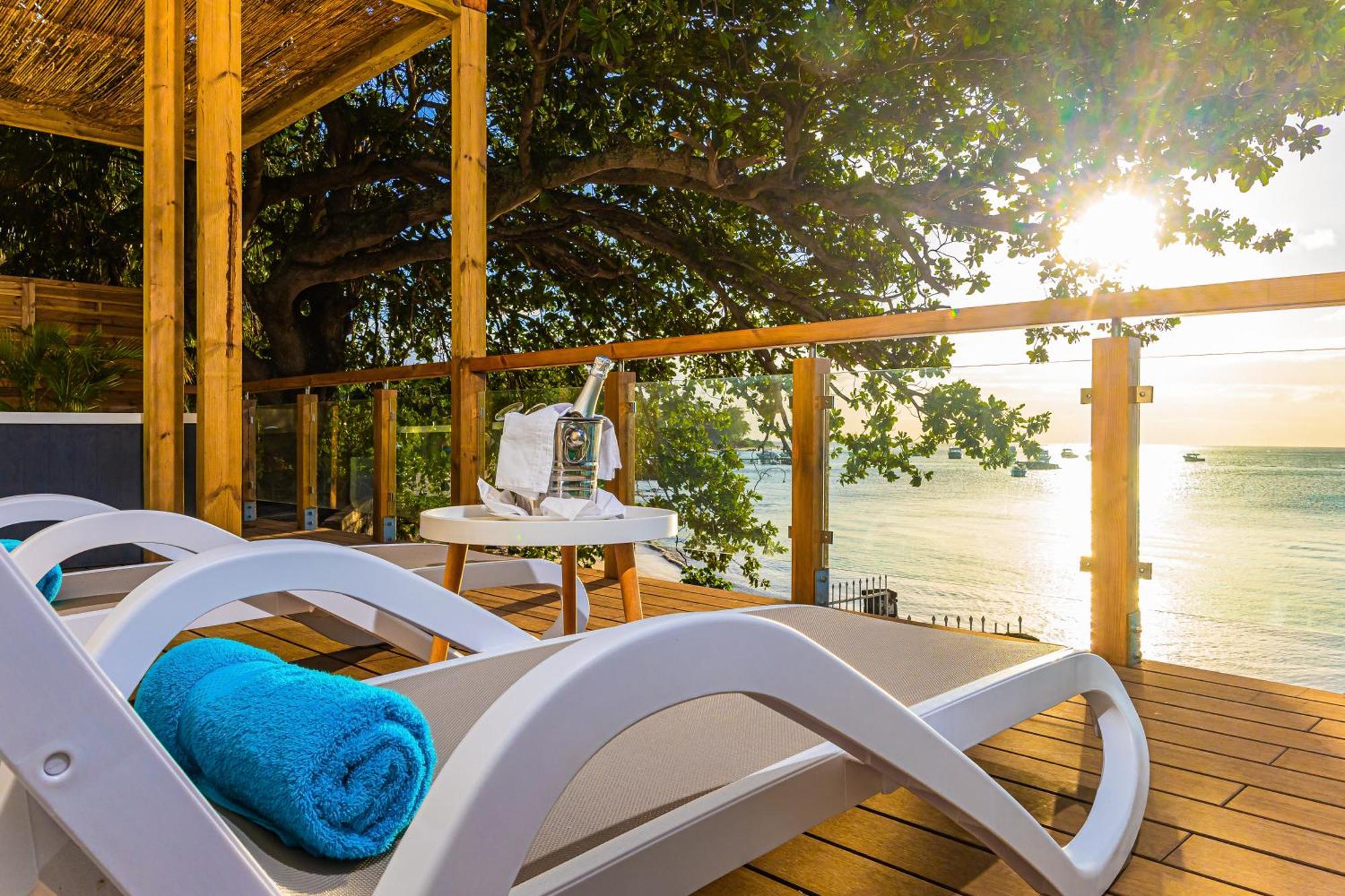Coral Azur Beach Resort Mont Choisy מראה חיצוני תמונה